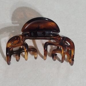 NWOT Made In France Tortoise Shell Hair Claw Clip